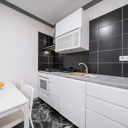 Klaipedos - Lollo * 维尔纽斯